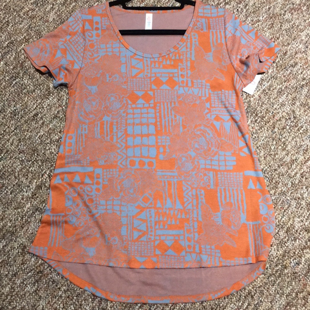 LuLaRoe Classic T